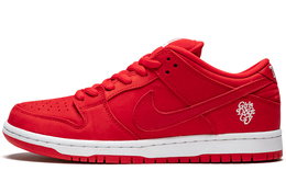 Кроссовки Nike Sb Dunk Low Verdy Girls Don't Cry bq6832-600