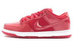 Кроссовки Nike SB Dunk Low Red Patent Leather 304292-616
