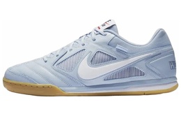 Футбольные кроссовки Nike унисекс ar9821-400
