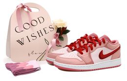 Jordan Баскетбольные кроссовки Air 1 OKHR Low Top Vintage GS, белые, розовые 553560-616(team拾玖-心动限定s-box)