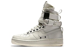 Кроссовки Nike SF Air Force 1 Light Bone Women's 857872-001