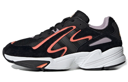 Кроссовки Adidas Yung-96 Chunky Unisex, черный/светло-красный/белый ee7234