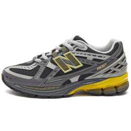 Кроссовки New Balance M1906NA, серый/черный/желтый m1906na | gray