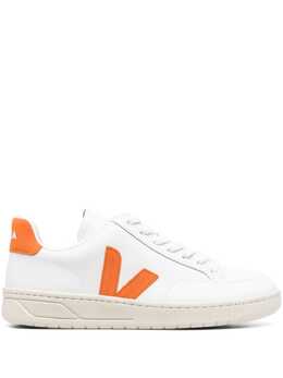 Veja logo-patch lace-up sneakers 22201899