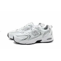 Кроссовки New Balance 530, полнота D, размер 37.5 EU/5 US, White with silver metallic and shadow grey 102974937133