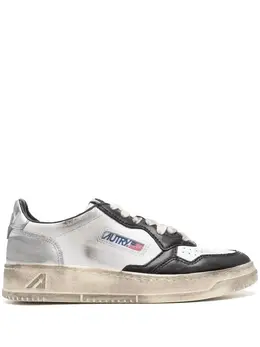 Autry Super Vintage sneakers 24320608