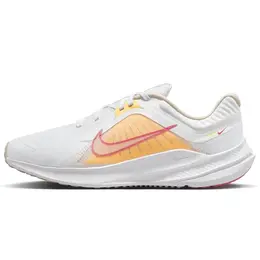 Кроссовки Nike Quest 5, размер 6.5 US, white/orange 103071739091