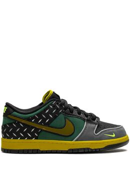 Nike x DOAF Dunk Low "What The Duck- University of Oregon Home" sneakers 26604183