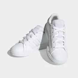 Кроссовки Adidas Sportswear "GRAND COURT LIFESTYLE TENNIS LACE-UP", дизайн по стопам суперзвезды Adidas, цвет Cloud White / Cloud White / Grey One 7806450087 | cloud white / cloud white / grey one