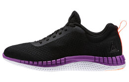 Reebok Кроссовки с принтом Женщины bs8592