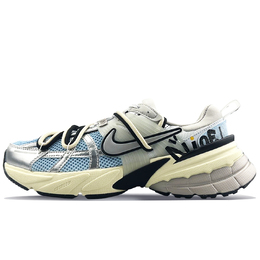 Кроссовки для бега V2K Run женские с низким верхом синего цвета Nike fd0736-100(team40-女款天真蓝) | light gray