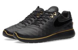 Nike Кроссовки Мужчины 852707-070
