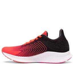 Кроссовки Fuelcell Propel New Balance, черный wfcprbp1 | black/red
