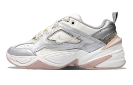 Женские массивные кроссовки Nike M2K, White ao3108-103(team30-银粉闪光） | white