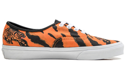 Кроссовки Vans Unisex Authentic Low-Top Sneakers Black/Orange vn0a5krdora