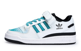 Кроссовки Adidas FORUM Skateboarding Shoes Unisex Low-top Black/Lake Blue, черный fy7757(team80-男女同款林下风致湖蓝s-box) | white lake blue-black