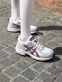 Кроссовки женские Asics Gel-Venture 6 для бега по пересеченной местности, белый / бежевый 763170135507 | 白色/米色/