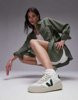 Кроссовки Veja V-90 белого/зеленого цвета 137032838 | white