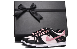 Кроссовки Nike Dunk Skateboard Shoes Women's Low-Top Pink cw1590-100(team拾伍-女款黑粉七sbox)