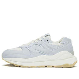 Кроссовки 57 40 New Balance, серый w5740und | gray/white/cream