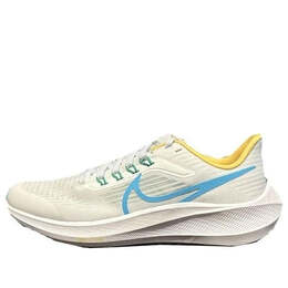 Кроссовки air zoom pegasus 39 Nike, белый fn3688-141 | cream white/sky blue