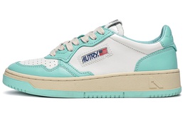 Кроссовки Autry Medalist Low-top Sneakers aulw-wb20