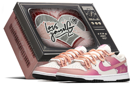 Nike Кроссовки для скейтбординга Dunk Low Top GS Pink Beige fb9109-401(teama-涂鸦甜心s-box) | pink beige