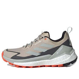 Кроссовки terrex free hiker 2.0 low gore tex кроссовки Adidas, бежевый ig3202 | wonder beige/light grey/core black/semi impact orange