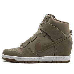 Кроссовки dunk sky high essential Nike, коричневый 644877-200 | brown/green