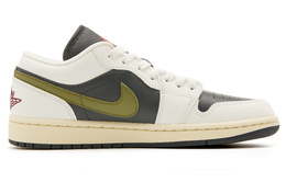 Баскетбольные кроссовки Air 1 Vintage женские с низким верхом Cloud White/Core Black/Green Spark Jordan dc0774-001(team44-慕冬橄榄) | customized style