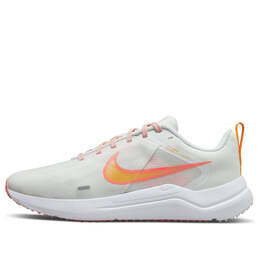 Кроссовки дауншифтер 12 Nike, белый dd9294-101 | white/orange