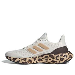 Кроссовки pureboost 23 Adidas, белый if1558 | core white/gold metallic/shadow brown
