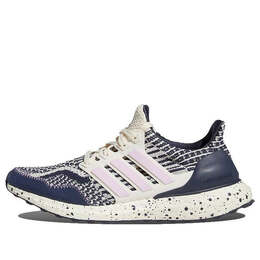 Кроссовки ultraboost 5 dna Adidas, синий gv8736 | navy/pink/white