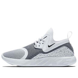 Кроссовки lunarcharge essential Nike, белый 923620-100 | white/black