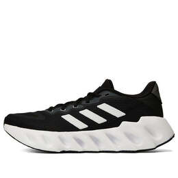 Кроссовки переключают бег Adidas, черный if5733 | core black/cloud white/halo silver