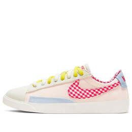 Кроссовки блейзер низкий lx Nike, розовый dj5055-806 | pink/yellow/blue