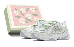 Женские массивные кроссовки Nike M2K, светло-зеленый ao3108-100(teams-夏日青柠女s-box) | 浅绿色