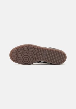 Кроссовки для мини-футбола Adidas Performance, основной черный/обувь белая/ярко-красный Samba ad542a57l-q11 | core black/footwear white/vivid red