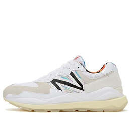 Кроссовки 57 40 New Balance, серый m5740pr1 | gray/white