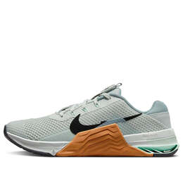 Кроссовки меткон 7 Nike, серебряный cz8281-003 | light silver/desert ochre/dusty sage/black