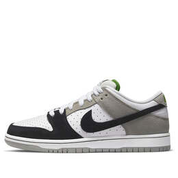 Кроссовки sb dunk low Nike, белый bq6817-011 | white/gray/black/green