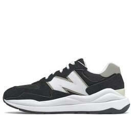 Кроссовки 57 40 New Balance, черный m5740cb | black/white