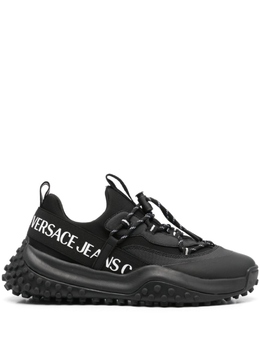 Versace Jeans Couture кеды с тисненым логотипом, черный 77ya3sn2zs918 | черный