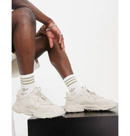 Кроссовки Adidas Ozweego тройного бежевого цвета 4062065627987 | beige