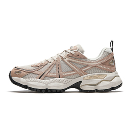 Женские низкие кроссовки Champion All Weather Series Chunky, цвет меловой белый / классический серо-коричневый Anta 122448802a-3 | chalky white / classic taupe
