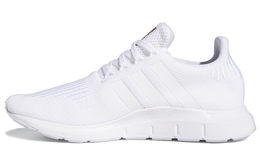 Кроссовки Adidas Swift Run, белый eg9492