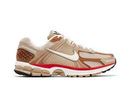 Кроссовки Nike Wmns Air Zoom Vomero 5 Khaki Fire Red, желто-коричневый hv0826 247 | khaki fire red