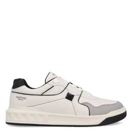Valentino One Stud Nappa Low-Top Sneakers, Brand Size 39 ( US Size 6 ) 5y2s0e71nwn0n2