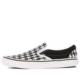 Кроссовки karl lagerfeld x classic slip-on 'true white' Vans, черный vn0a38f7oek | blackwhite