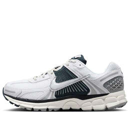 Кроссовки air zoom vomero 5 'white armory navy' Nike, белый hv2412-100 | white/armory navy/sail/metallic silver